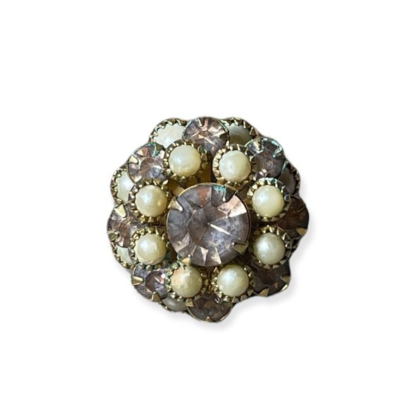 Vintage Jewelry - Vintage Costume ring